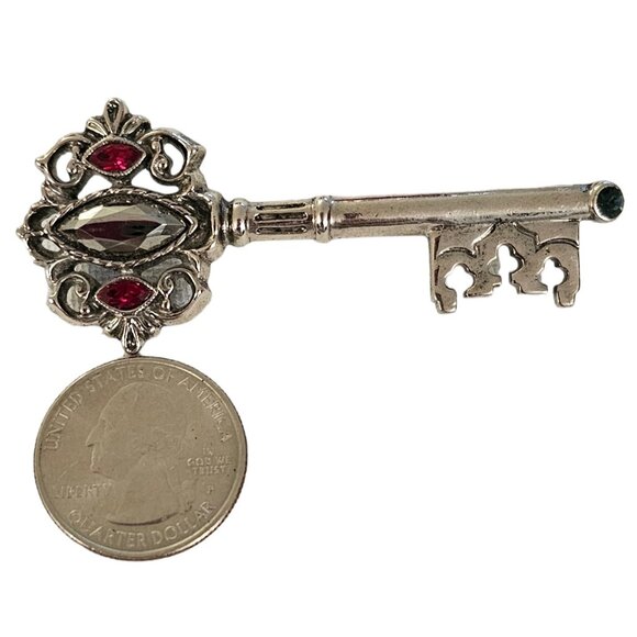 1928 Brand Red Blue Rhinestone Silver Tone Key Brooch Pin L259 - Picture 8 of 10